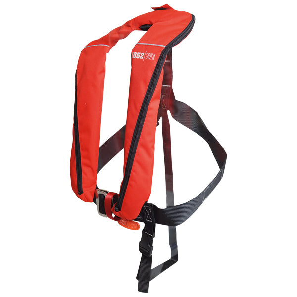 1852, Aero plus vest ISO 165N m/harness, Rød, 33g UML CO2, 150N